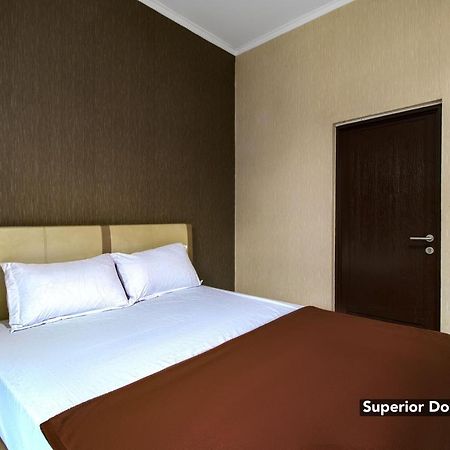 Hotel Arjuna Bekasi Extérieur photo