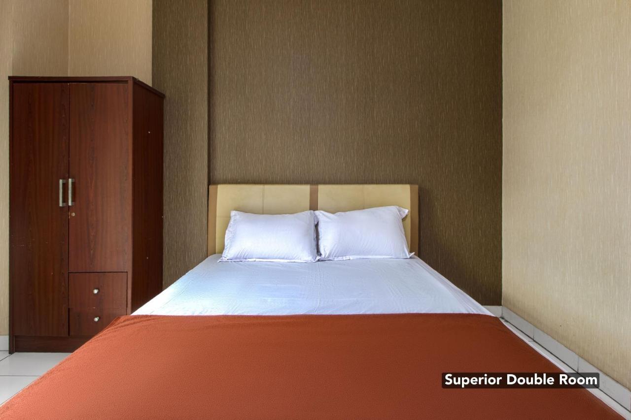 Hotel Arjuna Bekasi Extérieur photo